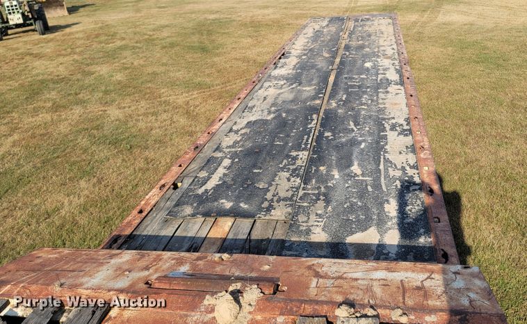 image for item LM9546 1998 Landoll Hauloll  tilt deck equipment trailer