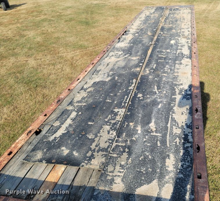 image for item LM9546 1998 Landoll Hauloll  tilt deck equipment trailer