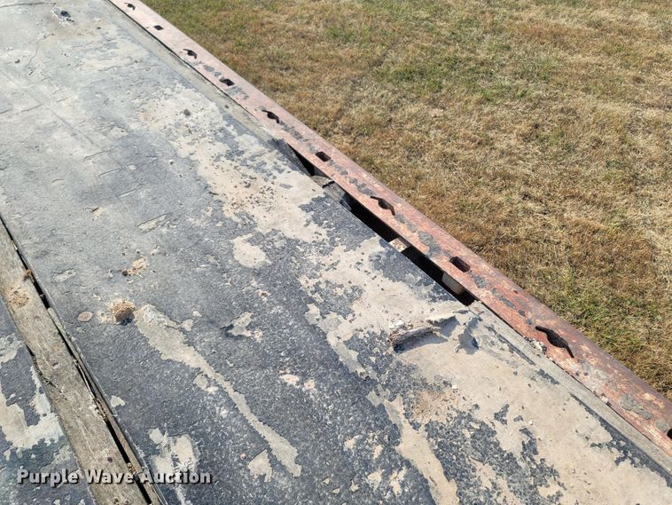 image for item LM9546 1998 Landoll Hauloll  tilt deck equipment trailer