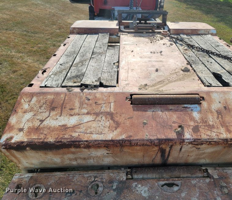 image for item LM9546 1998 Landoll Hauloll  tilt deck equipment trailer