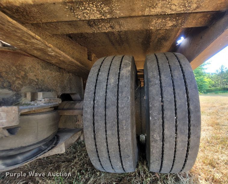 image for item LM9546 1998 Landoll Hauloll  tilt deck equipment trailer