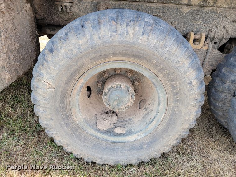 image for item LM9548 1980 Am General M816  dump truck