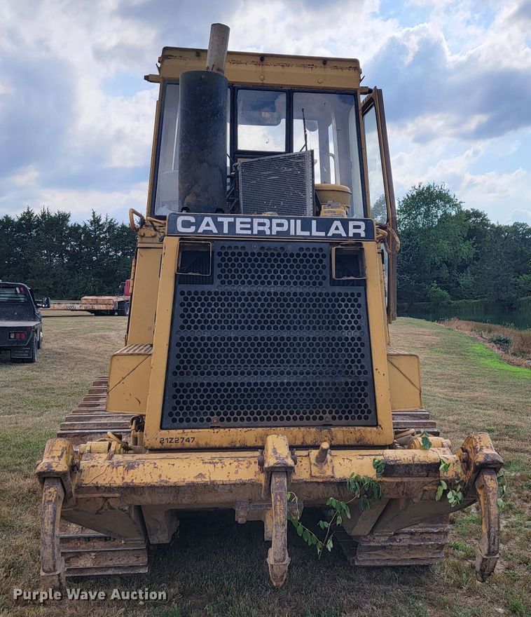 image for item LM9550 1989 Caterpillar 963LGP  track loader