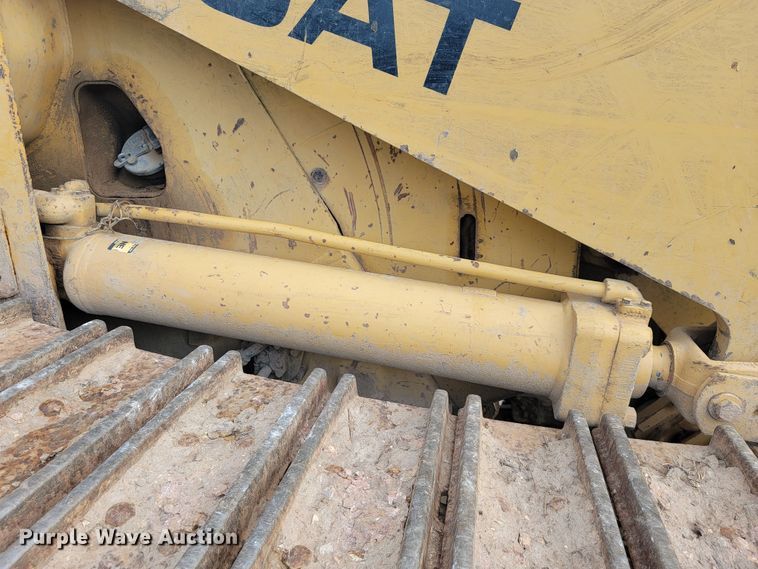 image for item LM9550 1989 Caterpillar 963LGP  track loader