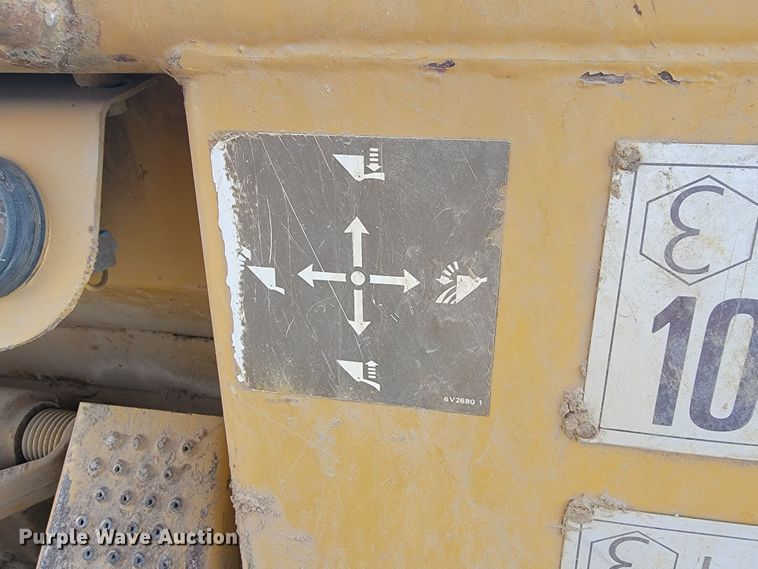 image for item LM9550 1989 Caterpillar 963LGP  track loader