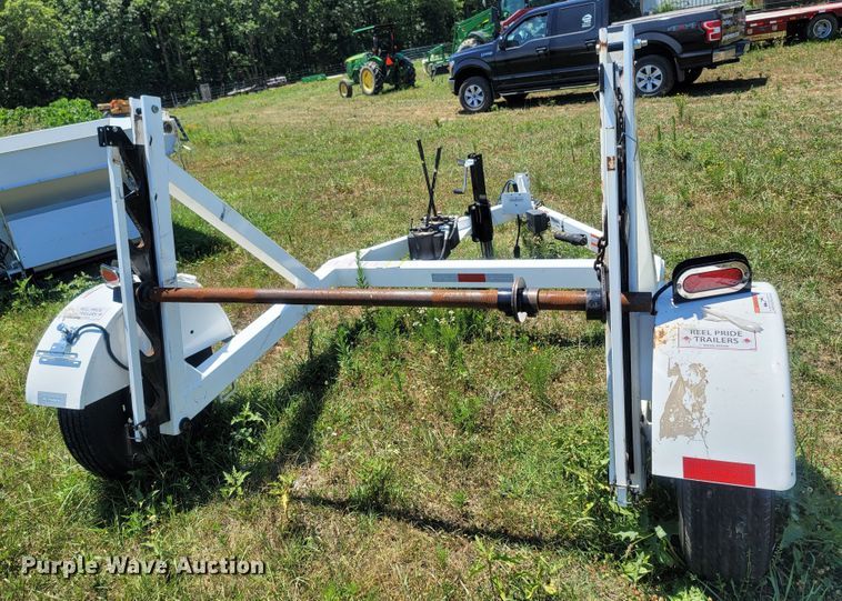 image for item LM9563 2020 MD Products & Solutions RR-135  reel trailer