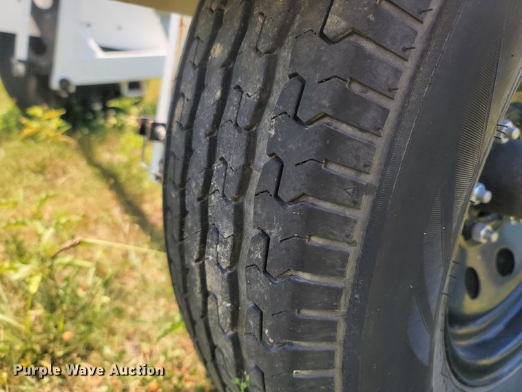 image for item LM9563 2020 MD Products & Solutions RR-135  reel trailer