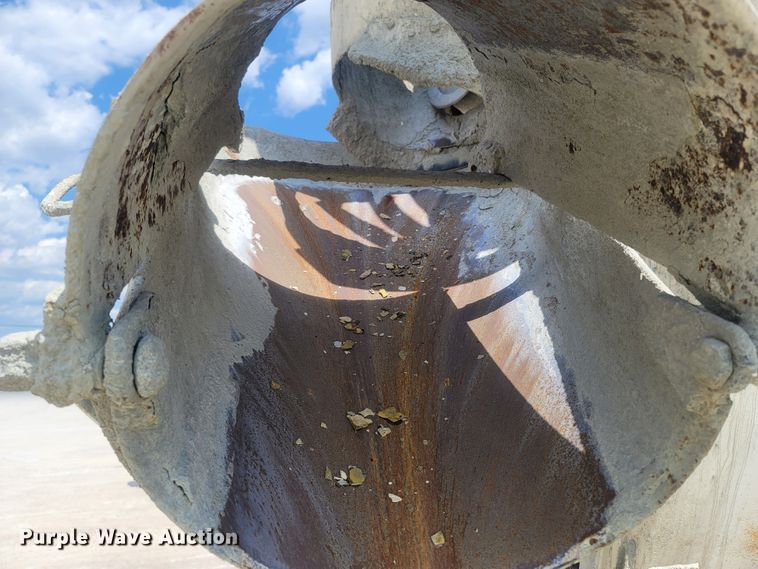 image for item LM9565 1997 Peterbilt 357  ready mix truck