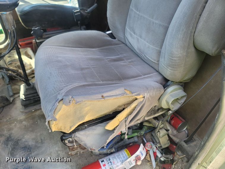 image for item LM9565 1997 Peterbilt 357  ready mix truck