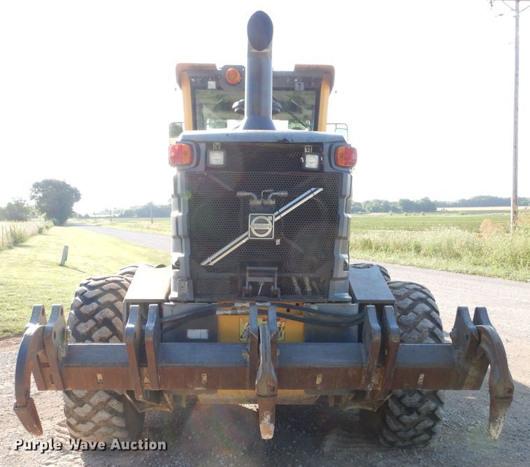 image for item LP9419 2006 Volvo G946  motor grader