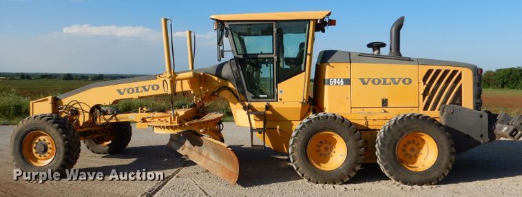 image for item LP9419 2006 Volvo G946  motor grader