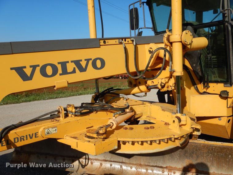 image for item LP9419 2006 Volvo G946  motor grader