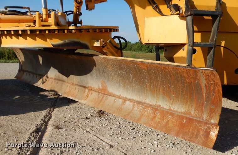 image for item LP9419 2006 Volvo G946  motor grader