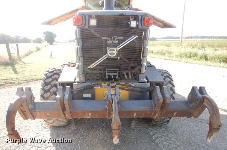 image for item LP9419 2006 Volvo G946  motor grader