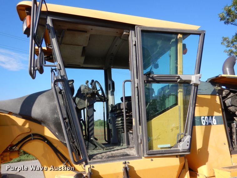 image for item LP9419 2006 Volvo G946  motor grader