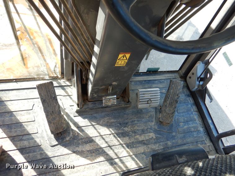 image for item LP9419 2006 Volvo G946  motor grader