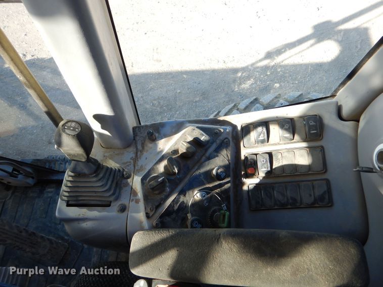 image for item LP9419 2006 Volvo G946  motor grader