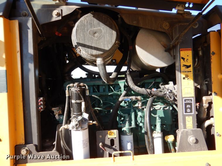 image for item LP9419 2006 Volvo G946  motor grader