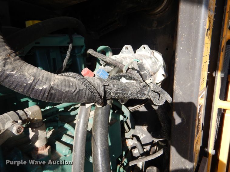 image for item LP9419 2006 Volvo G946  motor grader