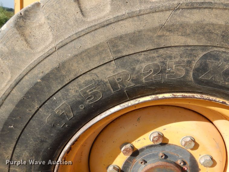 image for item LP9419 2006 Volvo G946  motor grader