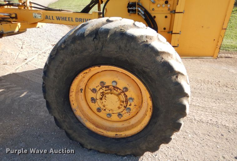 image for item LP9419 2006 Volvo G946  motor grader