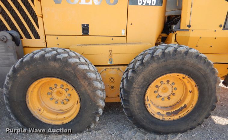 image for item LP9419 2006 Volvo G946  motor grader