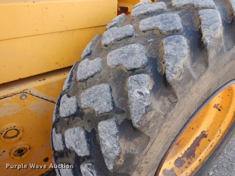 image for item LP9419 2006 Volvo G946  motor grader