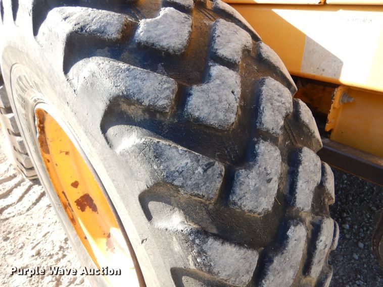 image for item LP9419 2006 Volvo G946  motor grader