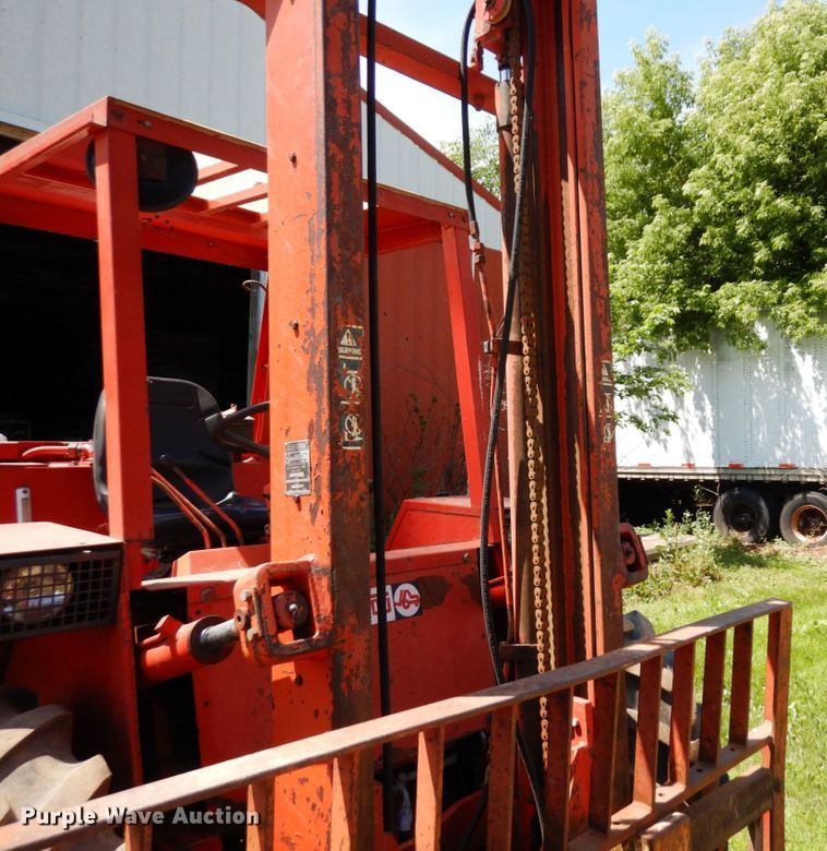 image for item MF9688 1984 Manitou T514TC  forklift