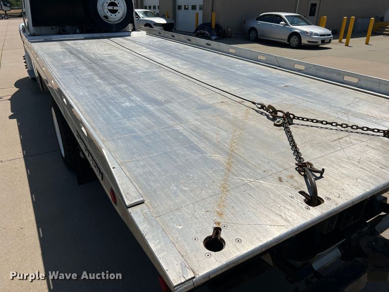 image for item DH8156 2011 Freightliner Business Class M2  rollback truck