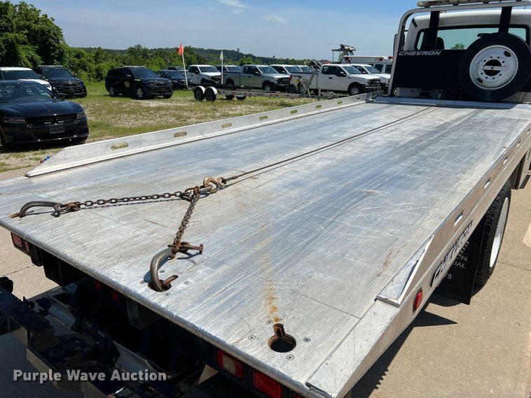 image for item DH8156 2011 Freightliner Business Class M2  rollback truck