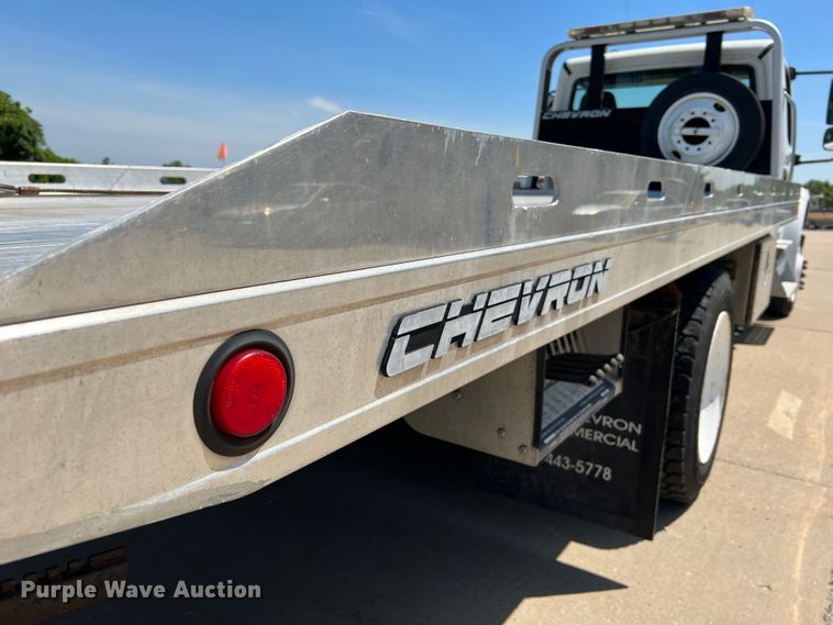 image for item DH8156 2011 Freightliner Business Class M2  rollback truck