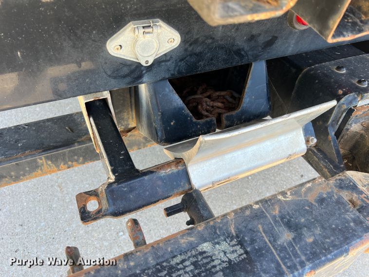 image for item DH8156 2011 Freightliner Business Class M2  rollback truck