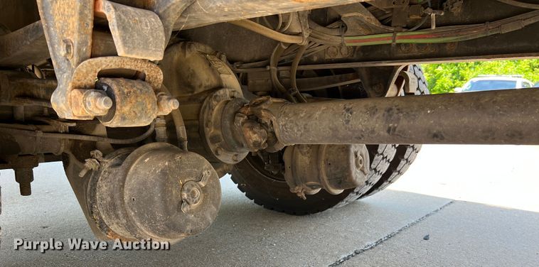 image for item DH8156 2011 Freightliner Business Class M2  rollback truck