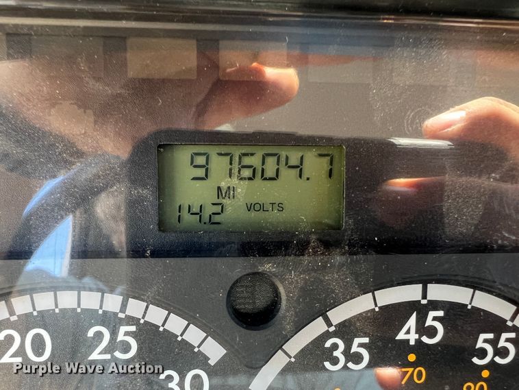 image for item DH8156 2011 Freightliner Business Class M2  rollback truck