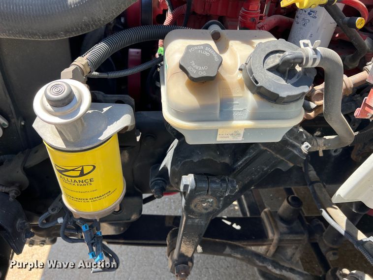 image for item DH8156 2011 Freightliner Business Class M2  rollback truck