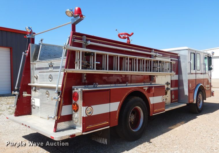image for item DK4449 1990 Grumman  pumper fire truck