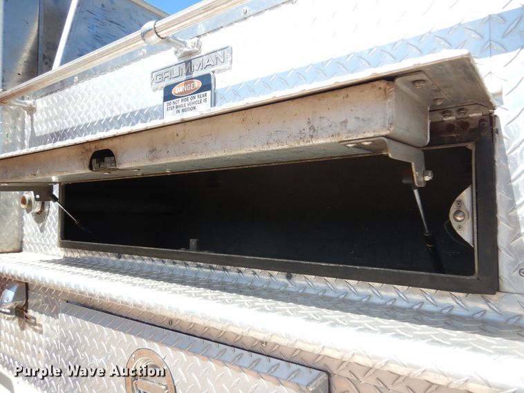 image for item DK4449 1990 Grumman  pumper fire truck