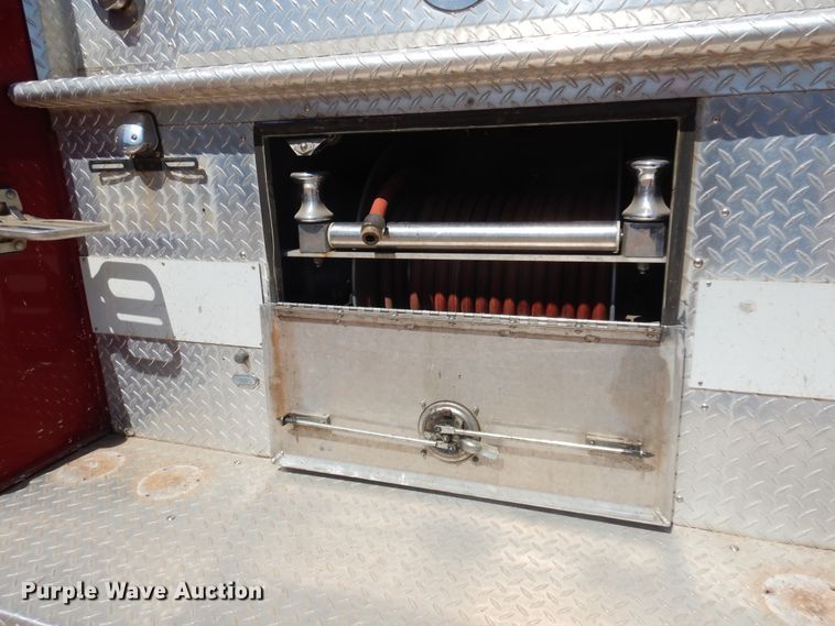 image for item DK4449 1990 Grumman  pumper fire truck