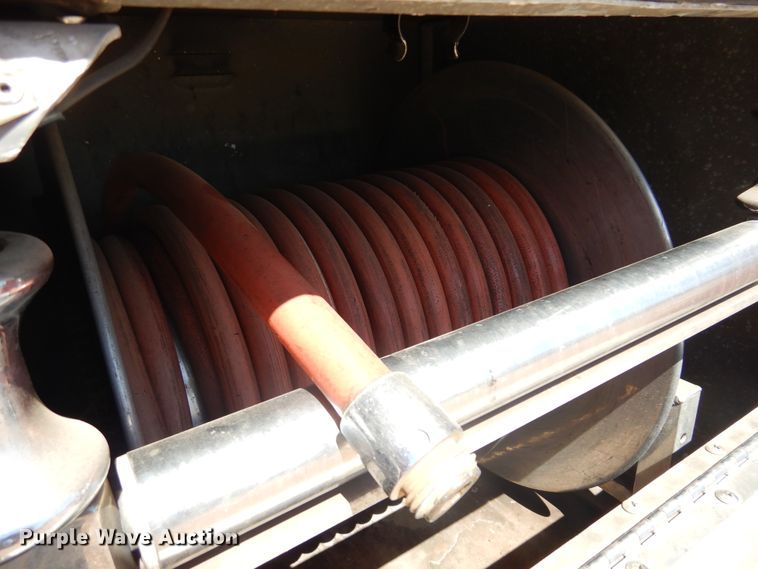 image for item DK4449 1990 Grumman  pumper fire truck