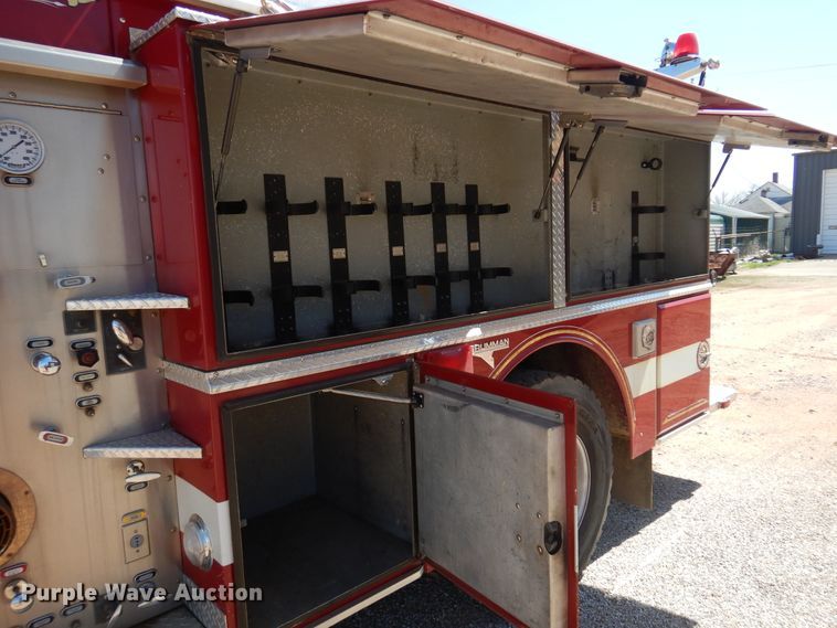 image for item DK4449 1990 Grumman  pumper fire truck