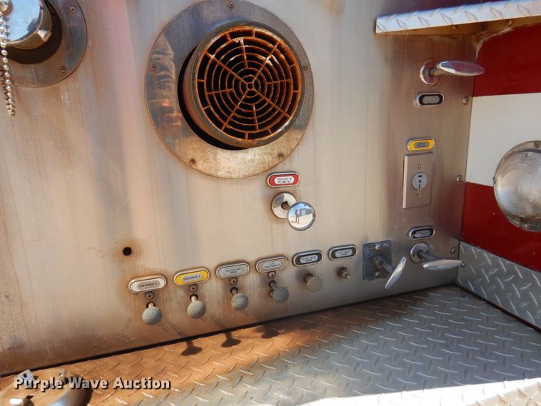 image for item DK4449 1990 Grumman  pumper fire truck