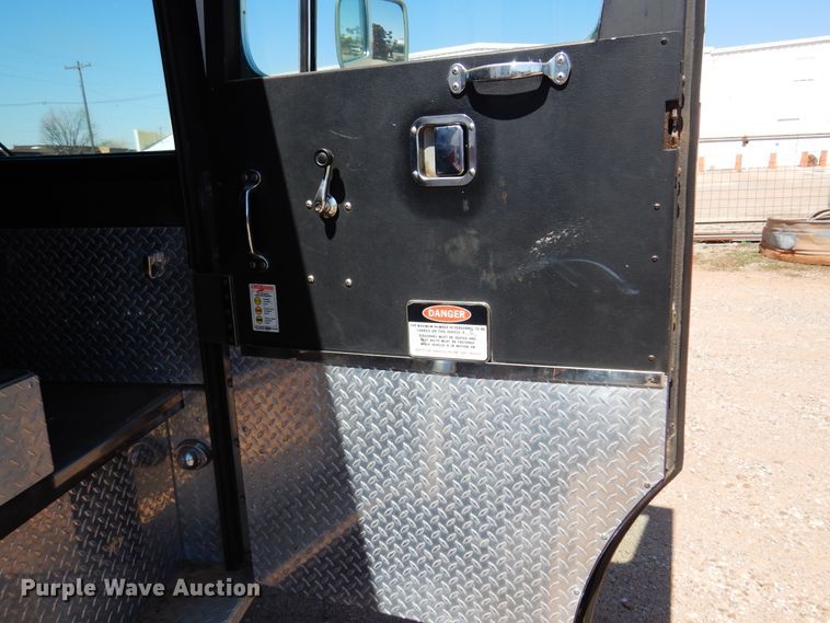 image for item DK4449 1990 Grumman  pumper fire truck