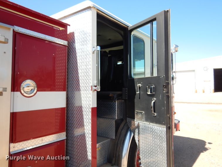 image for item DK4449 1990 Grumman  pumper fire truck