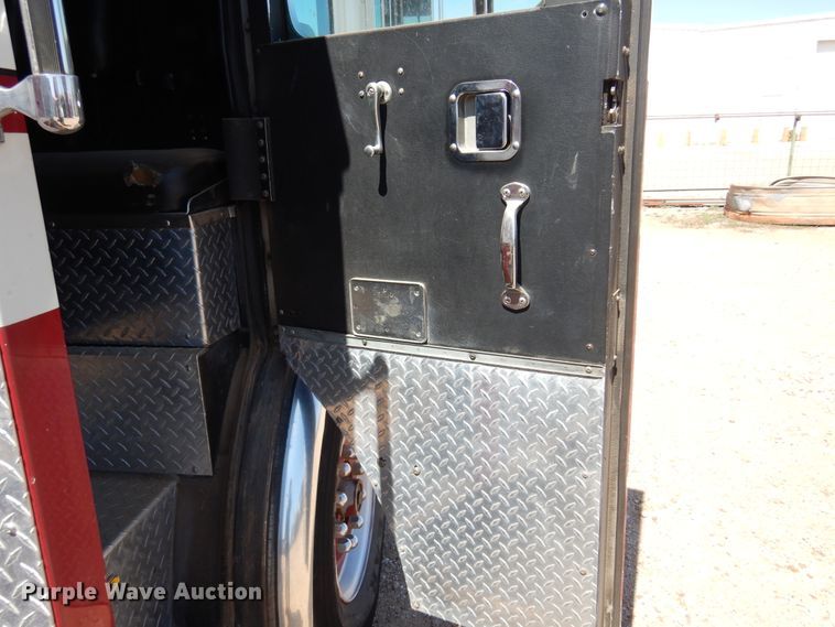 image for item DK4449 1990 Grumman  pumper fire truck