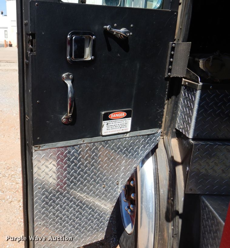 image for item DK4449 1990 Grumman  pumper fire truck