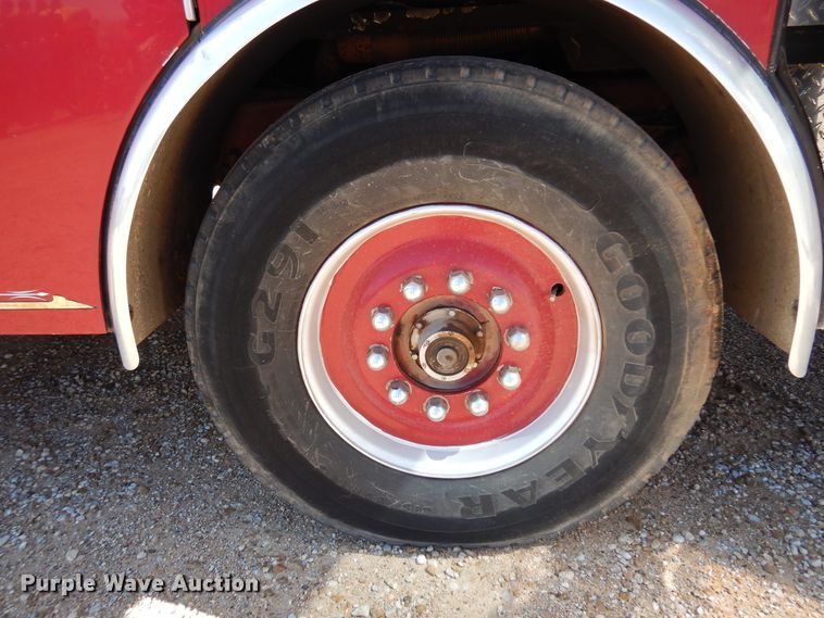 image for item DK4449 1990 Grumman  pumper fire truck