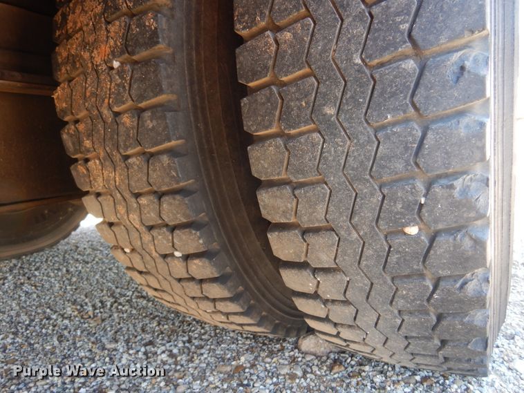 image for item DK4449 1990 Grumman  pumper fire truck