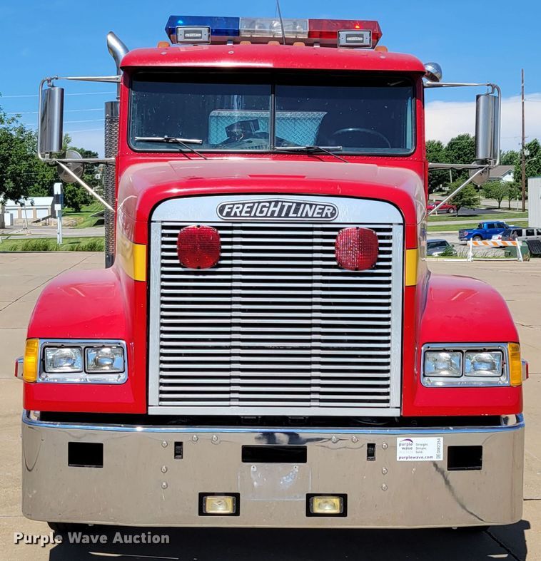 image for item DM2354 1994 Freightliner  tanker fire truck