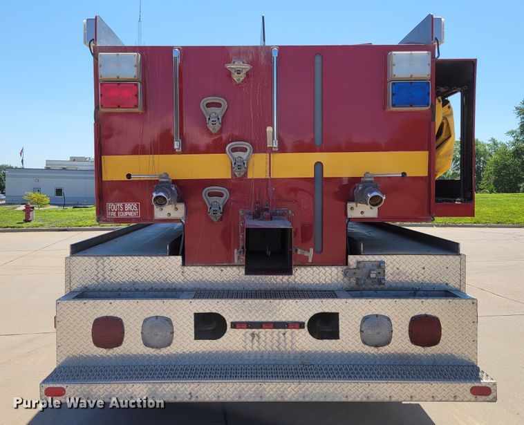 image for item DM2354 1994 Freightliner  tanker fire truck